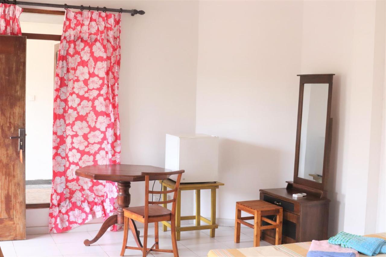 Long Beach Guest House 히카두와 외부 사진