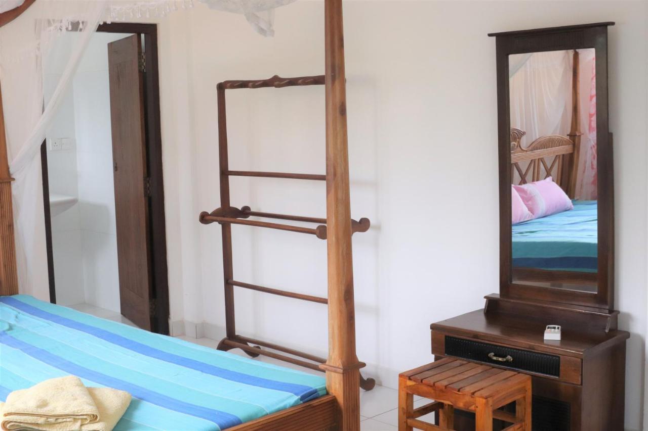 Long Beach Guest House 히카두와 외부 사진